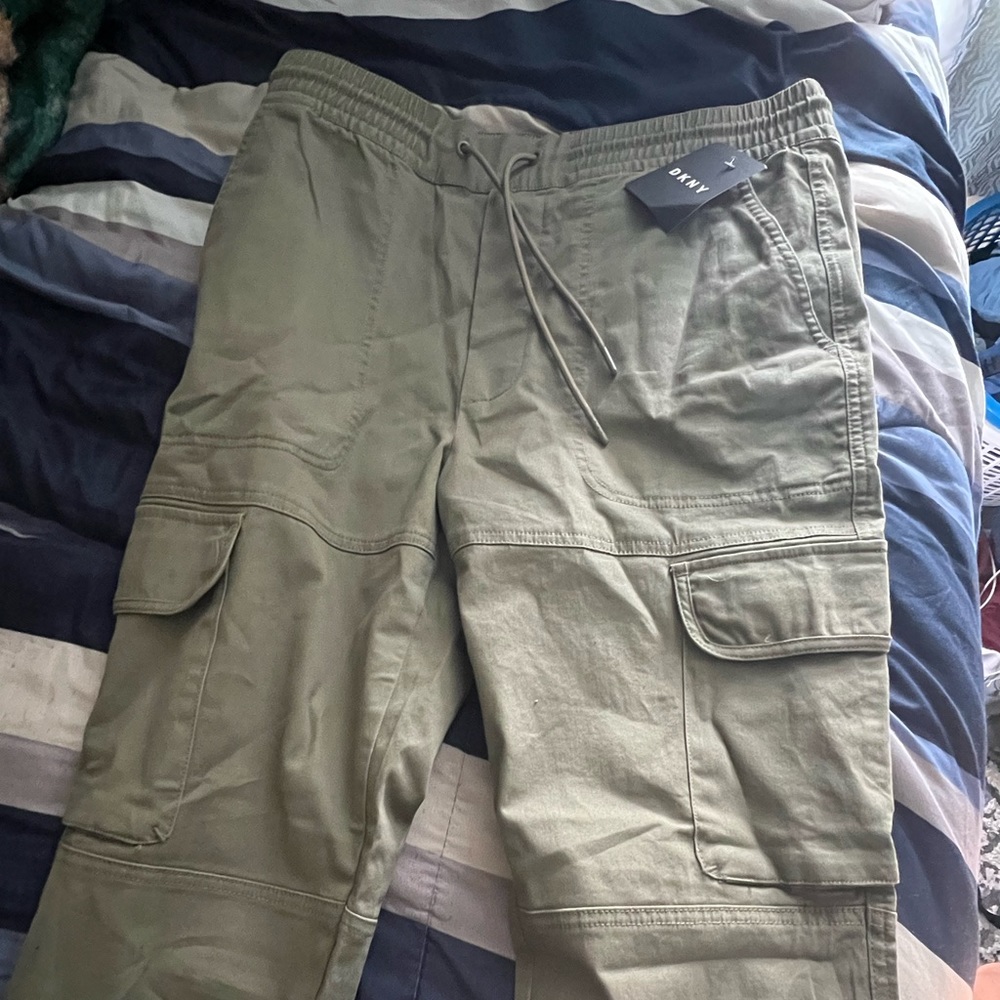 DKNY CHINO PANTS